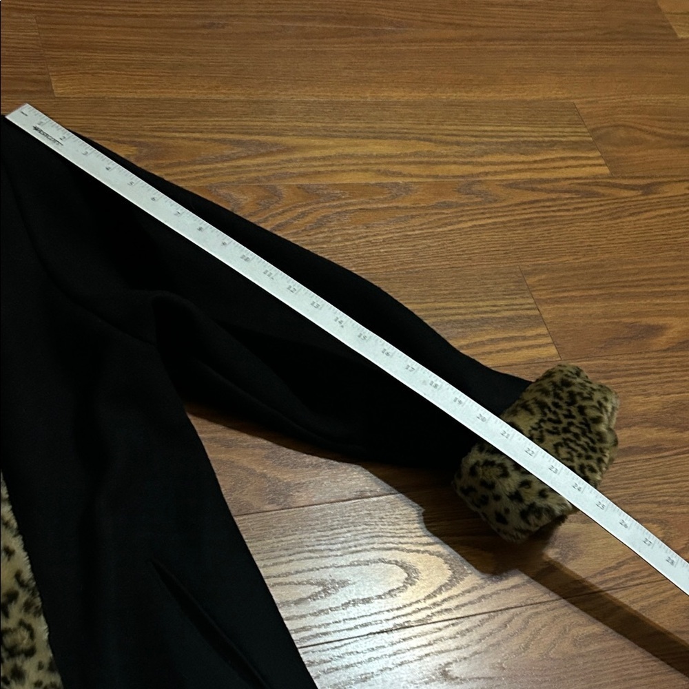 70s Vintae Donny Brooks USA Union Made Wool Black Coat & Faux Cheetah Lined 12 - Picture 7 of 12